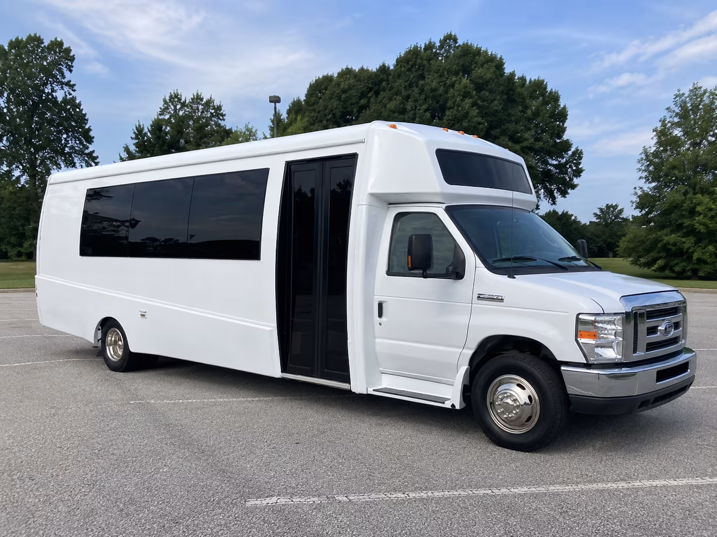 fort collins 18 passenger party bus