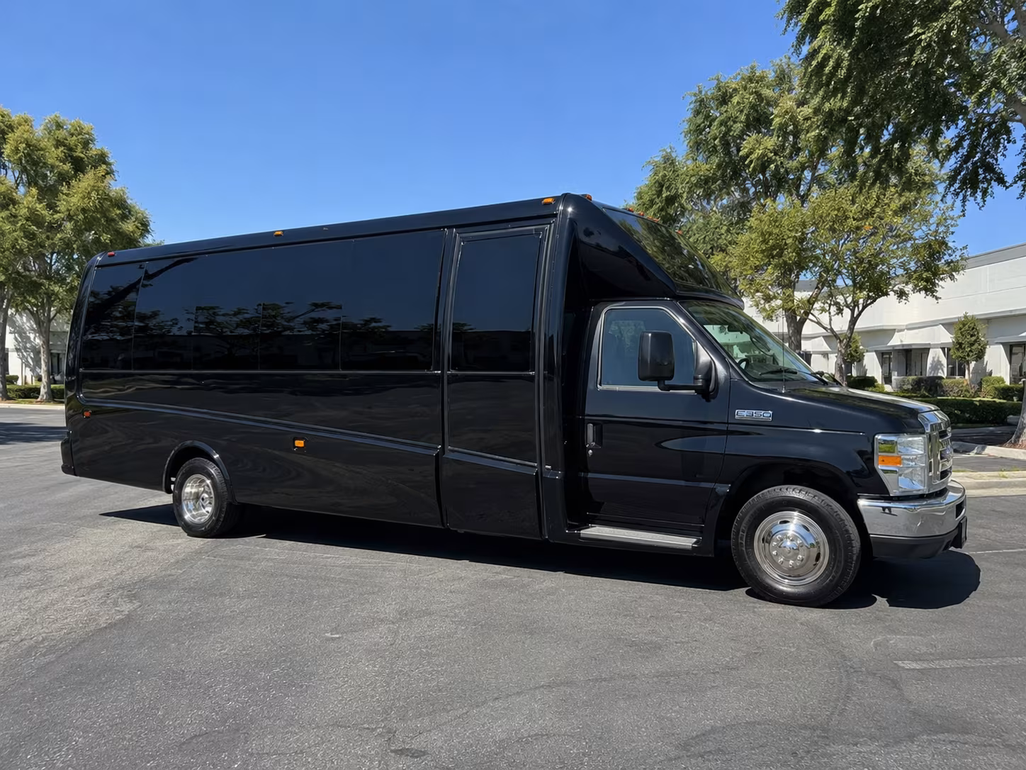 rocky mountain national park gateway party bus rental
